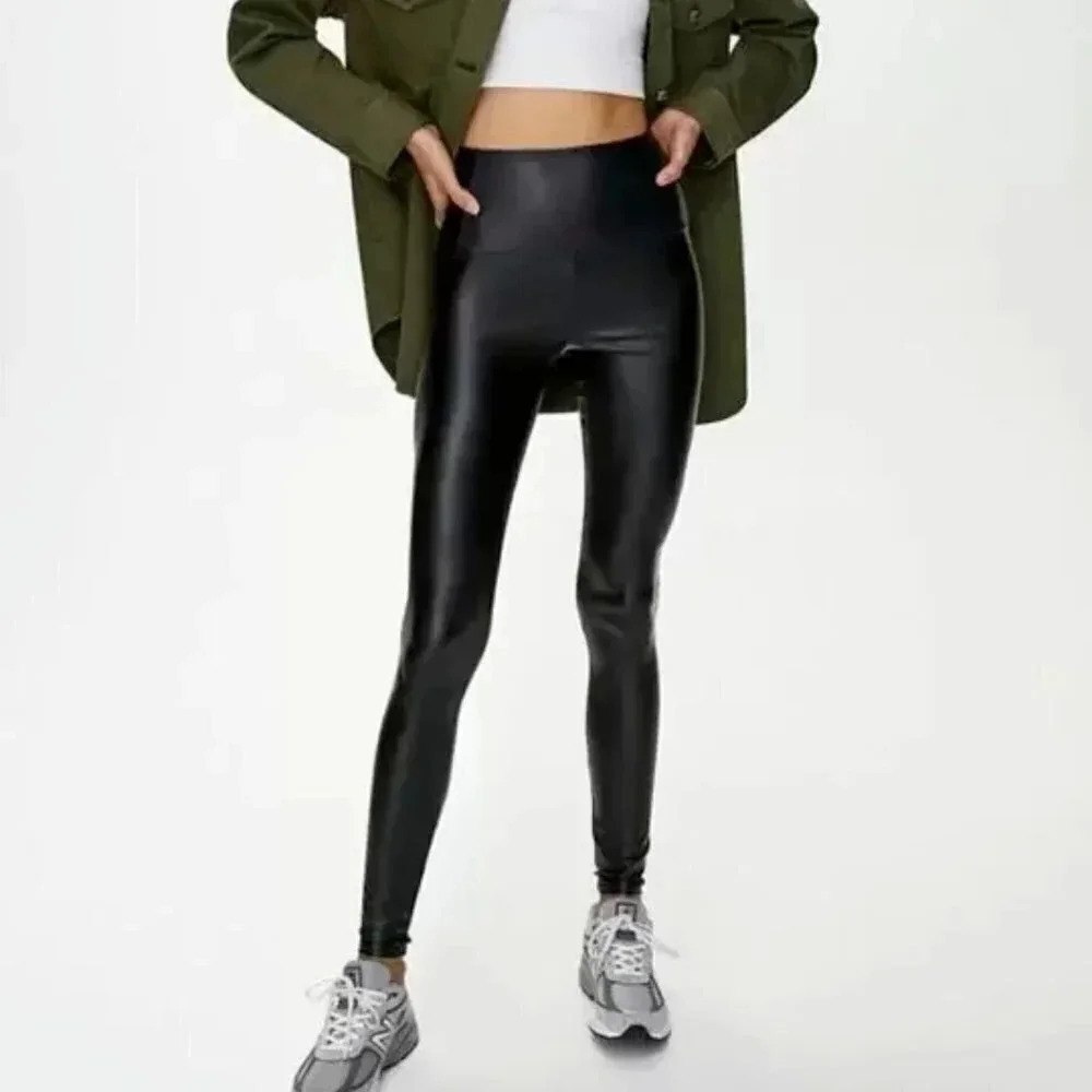 Aritzia Wilfred Free  Faux Leather Pant